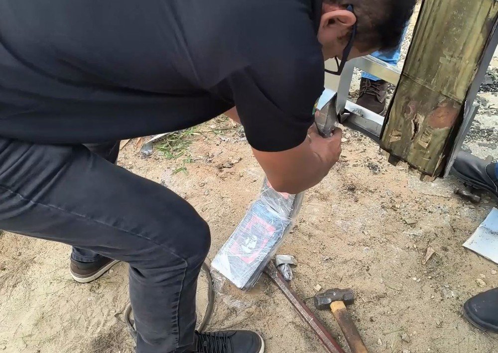 PF apreende 360 quilos de cocaína escondidos em ponto comercial na Grande Natal