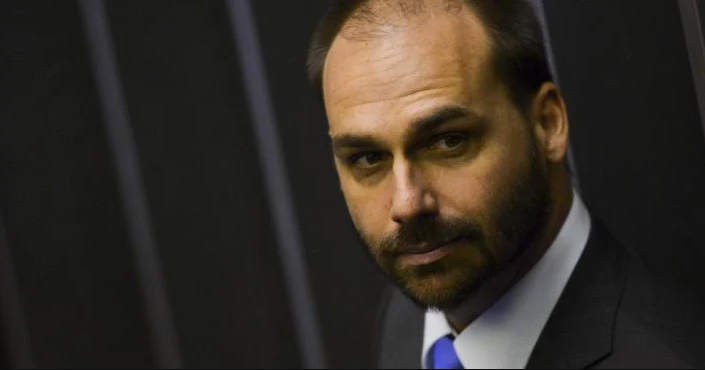 Eduardo Bolsonaro reage à chacota em jantar de Moraes