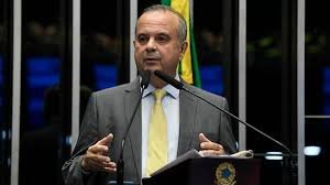 ”Jabuti” do PT derrubou regra de Rogério Marinho que protegia aposentados de fraude no INSS