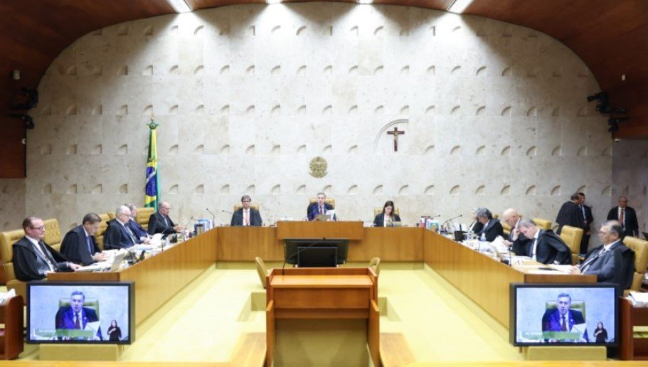 STF condena mais 17 pelo 8 de Janeiro; Mendonça e Nunes Marques divergem