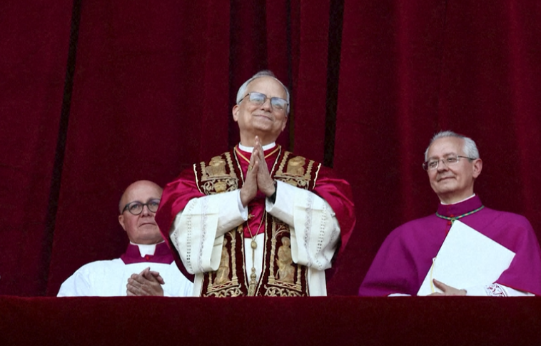 Leão XIV celebra nesta sexta-feira (9) primeira missa como papa