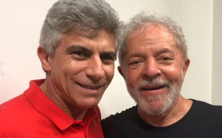 Organizações acusadas de fraudes no INSS integram conselhos de Lula