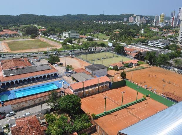 Aeroclube do RN vai à Justiça pela primeira vez para discutir propriedade de terreno ocupado desde 1928