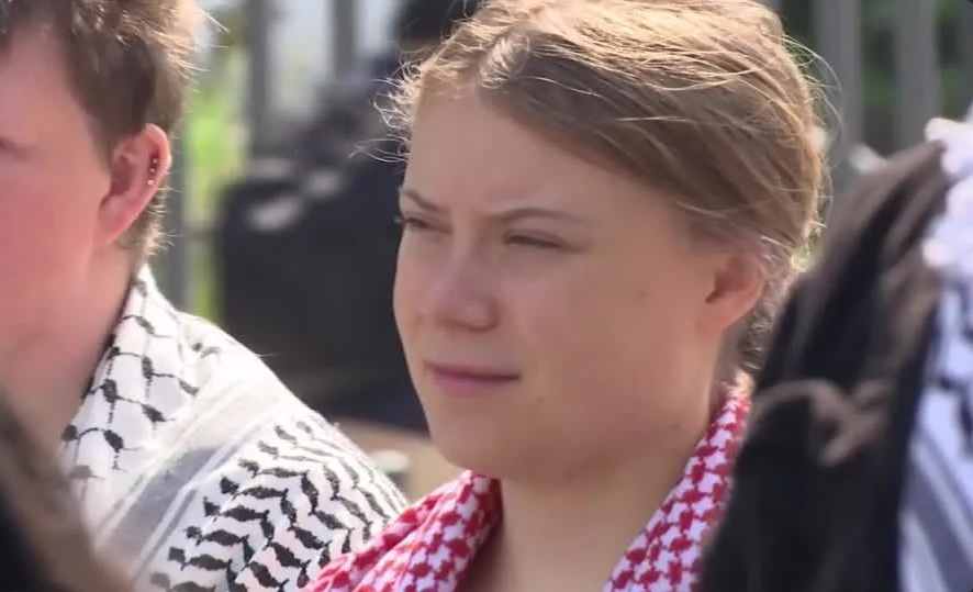 Israel intercepta barco onde estão brasileiro e Greta Thunberg