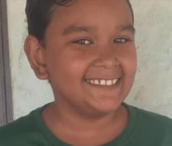 ‘Tudo indica que não houve crime’, diz delegado sobre morte de criança de 11 que caiu de transporte escolar no RN