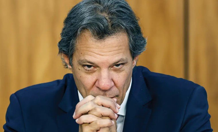Arcabouço Fiscal é insustentável e dívida chegará a 125% do PIB em 2035, diz IFI