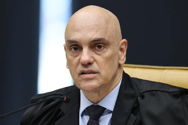 Juristas listam exageros em decisões de Moraes contra Bolsonaro