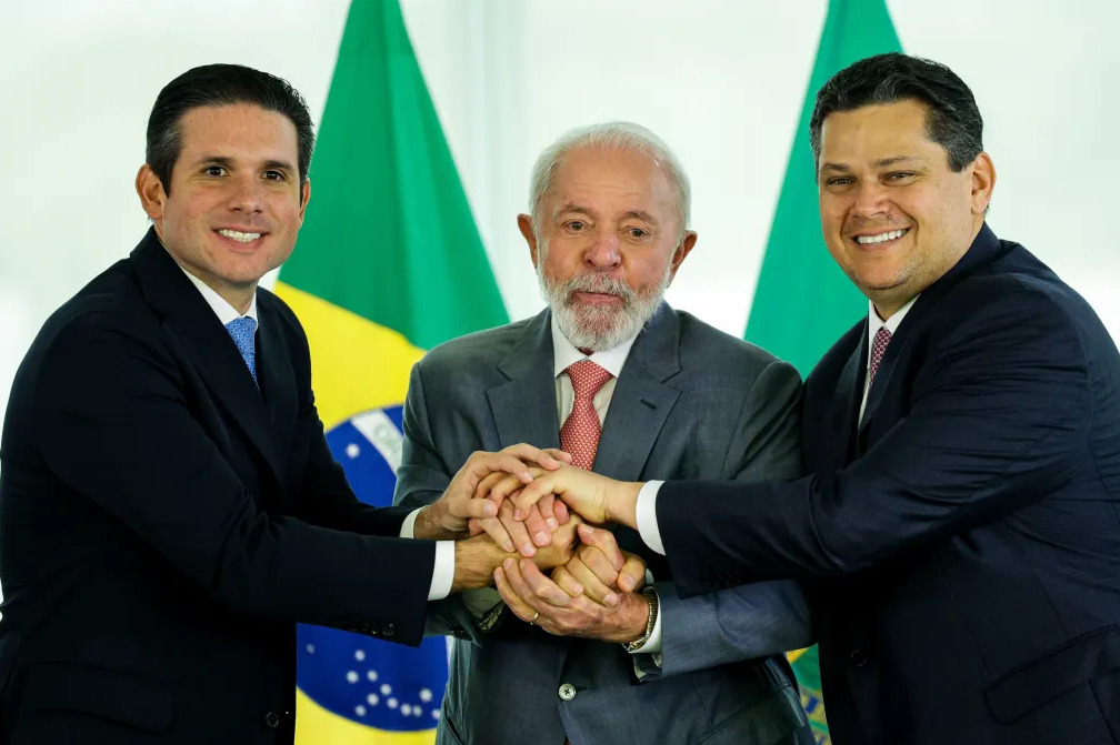 Lula e Congresso não cedem em nada sobre IOF a uma semana da reunião no STF