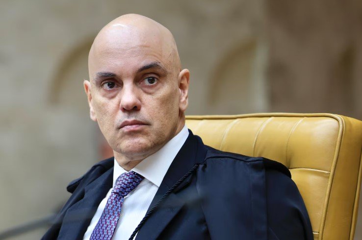 Moraes proíbe que réu militar da ativa deponha de farda em interrogatórios sobre tentativa de golpe