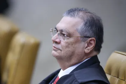 Dino questiona Congresso sobre emendas usadas para gastos pessoais