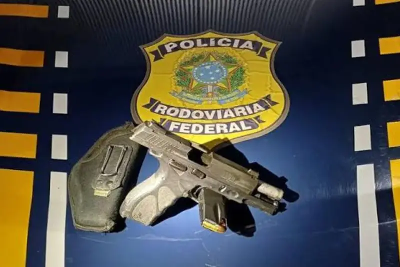 Porte ilegal de arma leva homem à prisão em Angicos