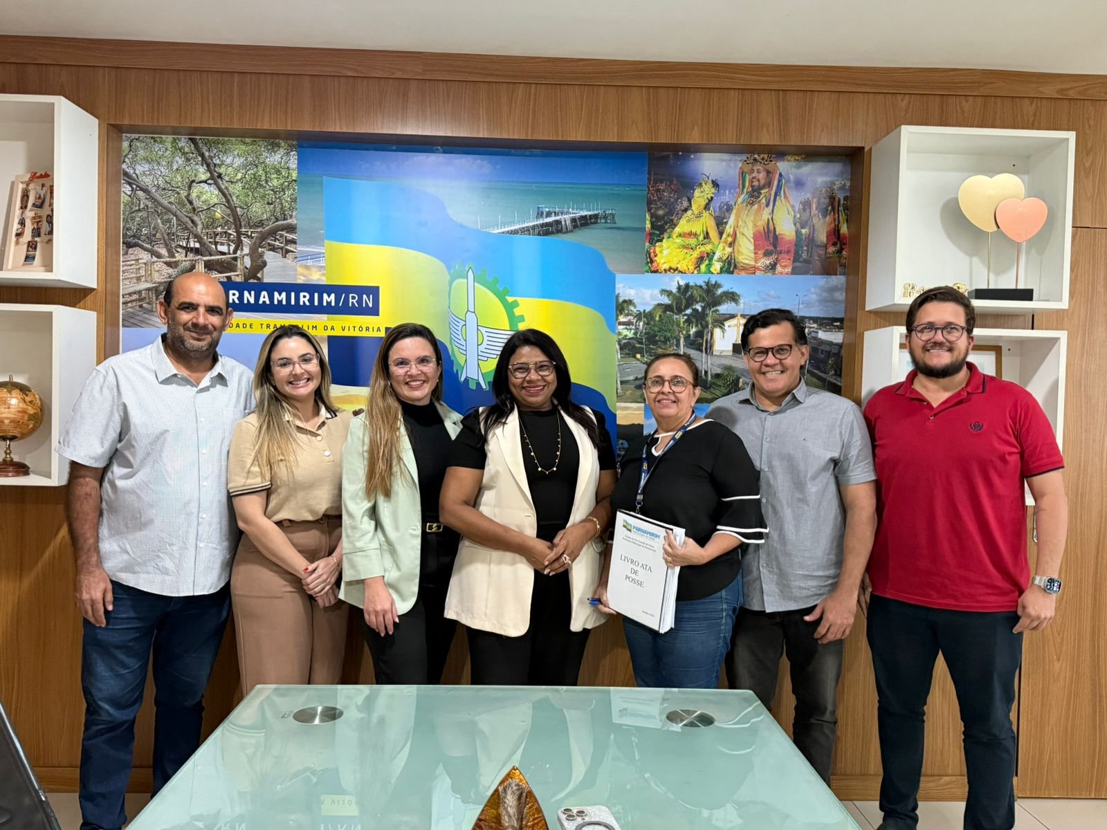 Em Parnamirim, prefeita Nilda empossa novo secretário da Semsur