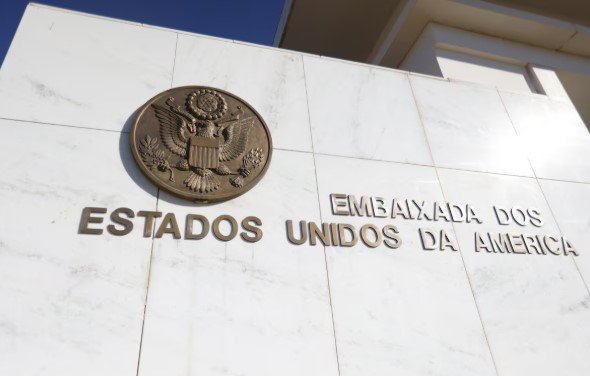 Itamaraty diz a chefe da embaixada dos EUA no Brasil que críticas a Moraes configuram ‘ameaças inaceitáveis’