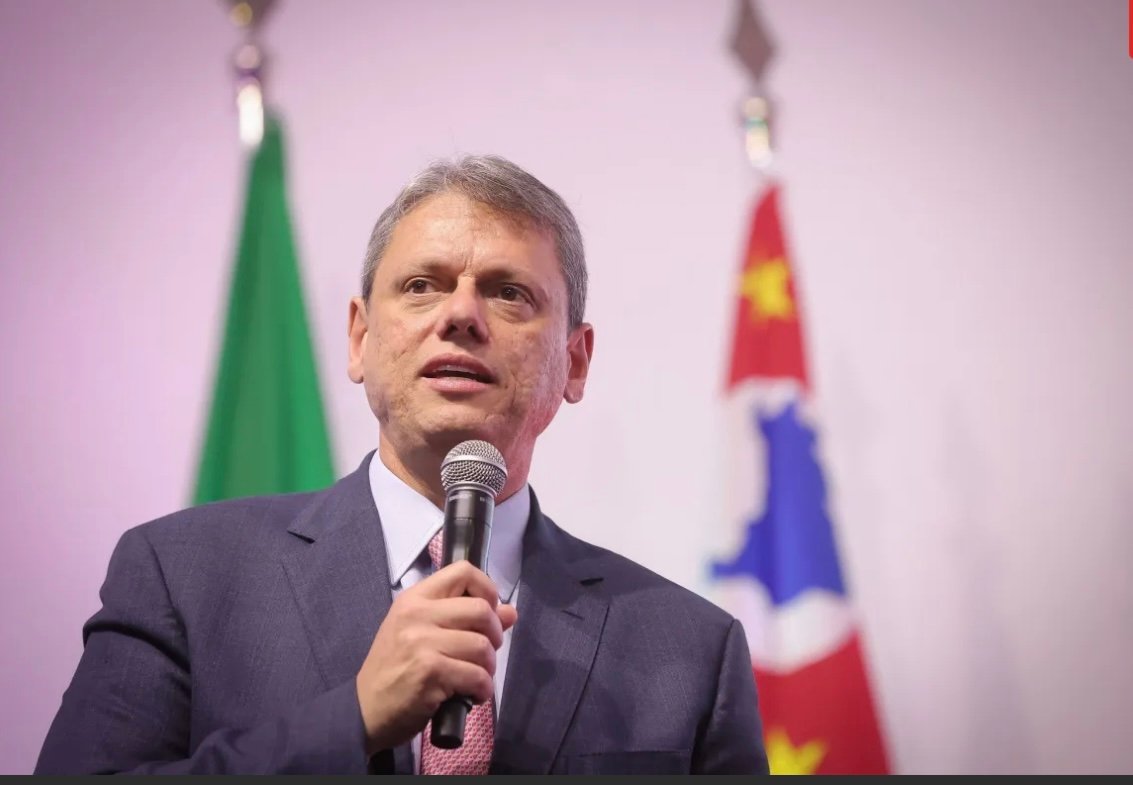 Tarcísio planeja nova ida a Brasília para articular anistia a Bolsonaro