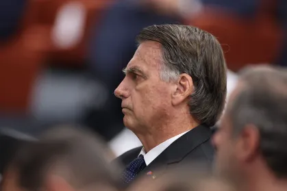 É simbólico, dizem historiadores sobre julgamento de Bolsonaro