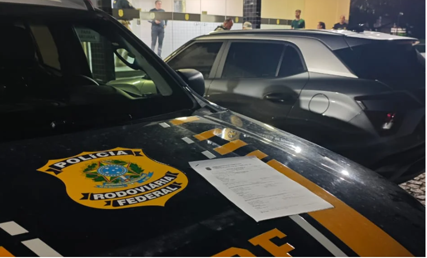 Colisão entre moto e caminhonete deixa duas pessoas mortas na BR-101, em Ceará-Mirim