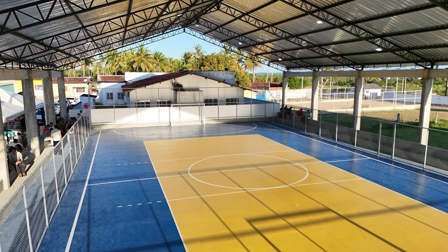 COMPLETAMENTE REFORMADA, PREFEITURA DE SÃO JOSÉ DE MIPIBU ENTREGA QUADRA DA COHAB COBERTA E EQUIPADA