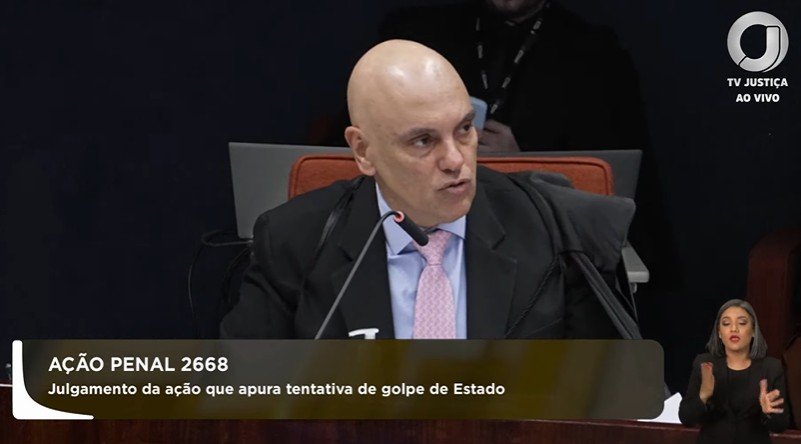 “Réus praticaram todas as infrações penais imputadas pela PGR”, diz Moraes