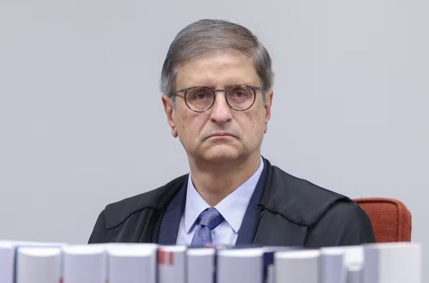 PGR defende condenação de Bolsonaro e mais 7 por tentativa de golpe: ‘Quando o presidente convoca cúpula militar, golpe está em curso