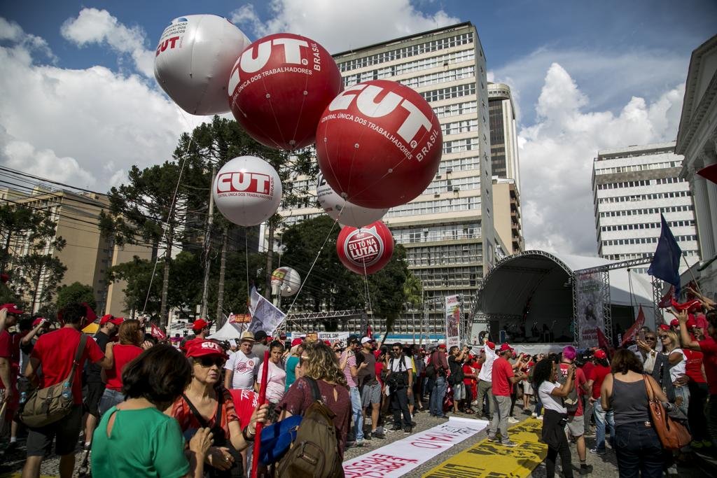 Brasil tem mais sindicatos que cinco potências somadas e enfrenta crise de representatividade