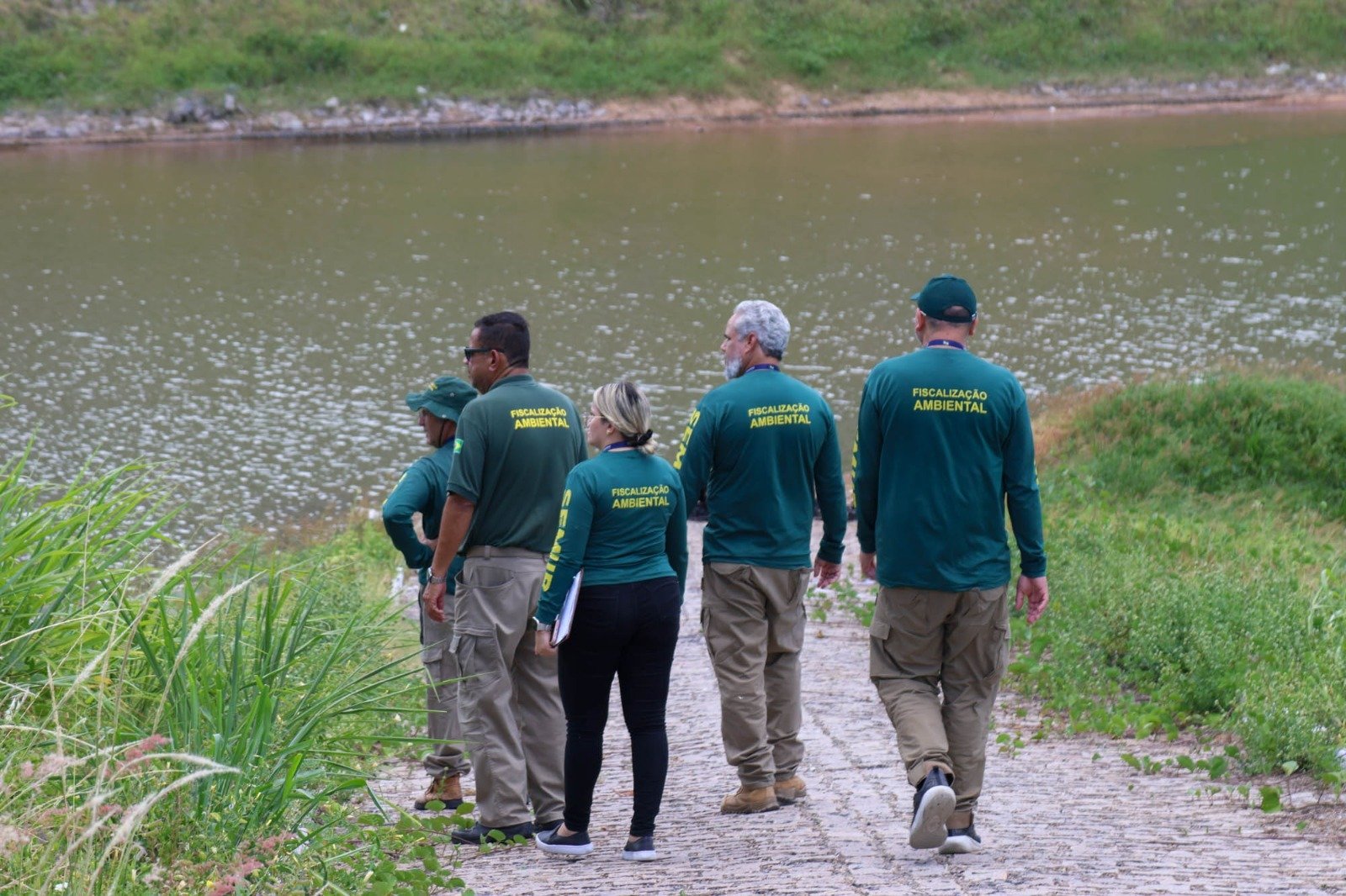 Prefeitura reforça limpeza e fiscalização em lagoas de captação