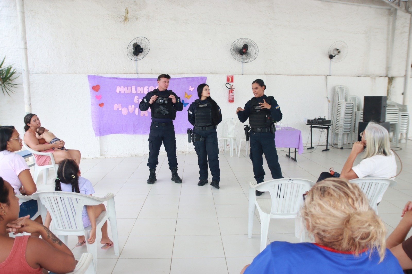 Segurança: Guarda Municipal ministra aula de defesa pessoal no CRAS Parque Industrial